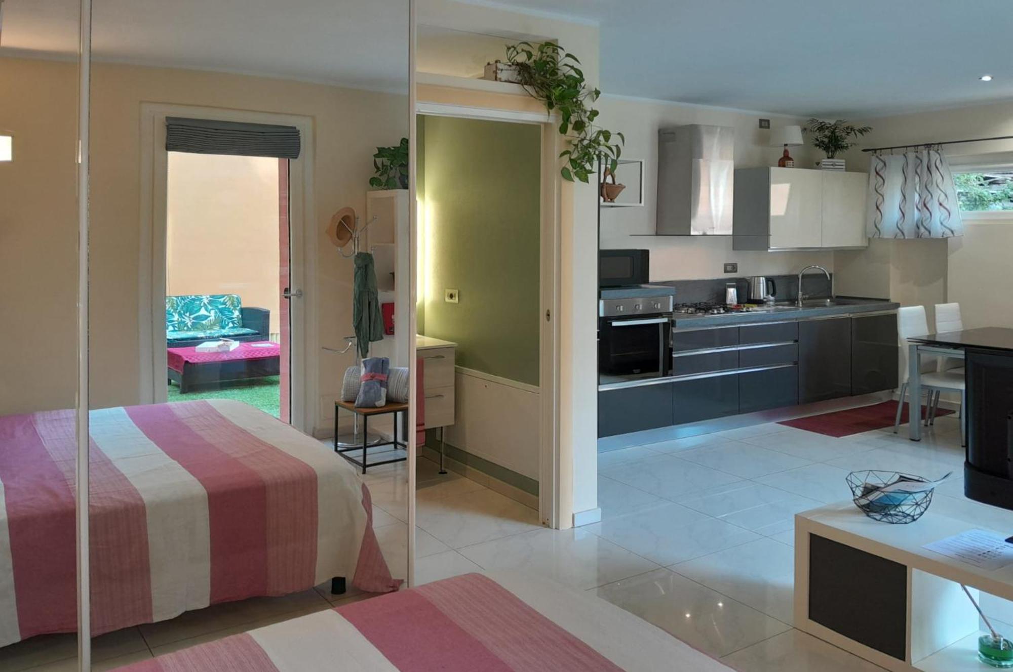 Appartamento La Casina Laglio Esterno foto